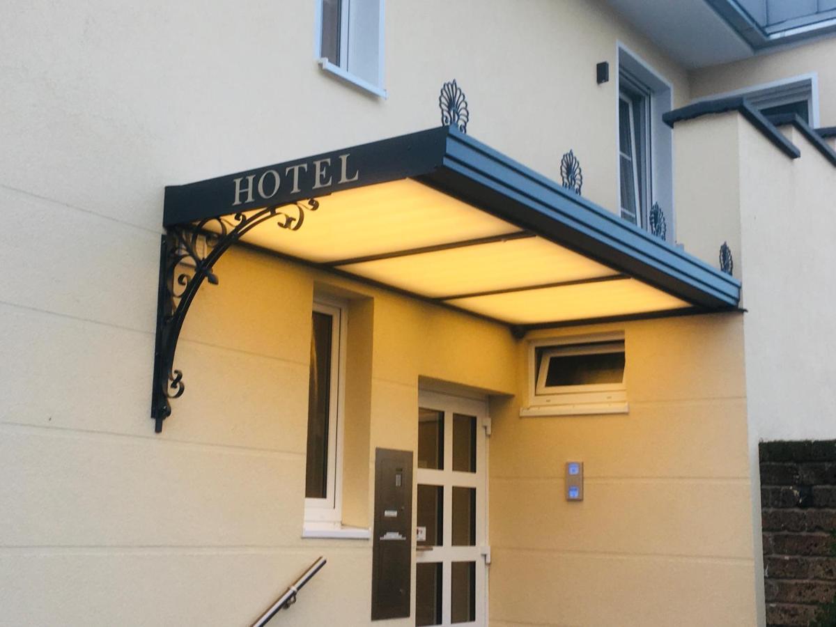 Hotel Haus Loewe Фрехен Экстерьер фото